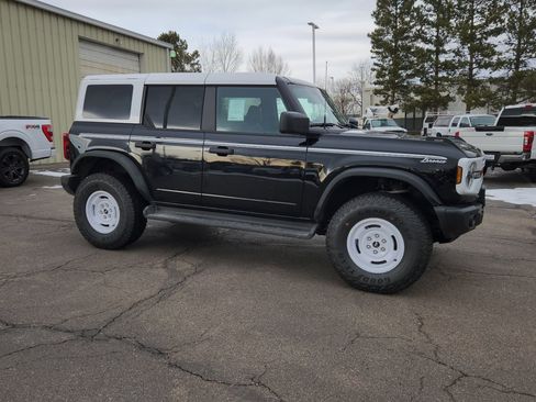 New 2025 Ford Bronco Heritage Edition image 18
