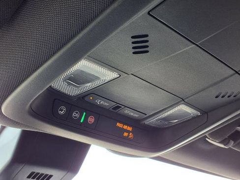 Used 2022 Chevrolet Equinox RS FWD image 14