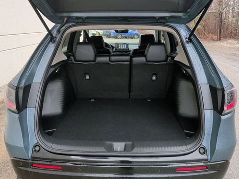 Certified 2025 Honda HR-V EX-L image 8