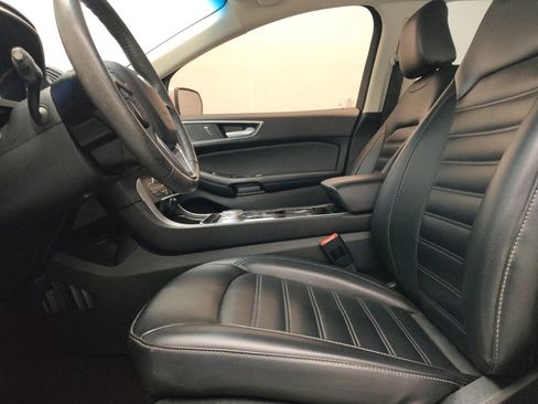 Used 2020 Ford Edge SEL AWD/4WD image 17