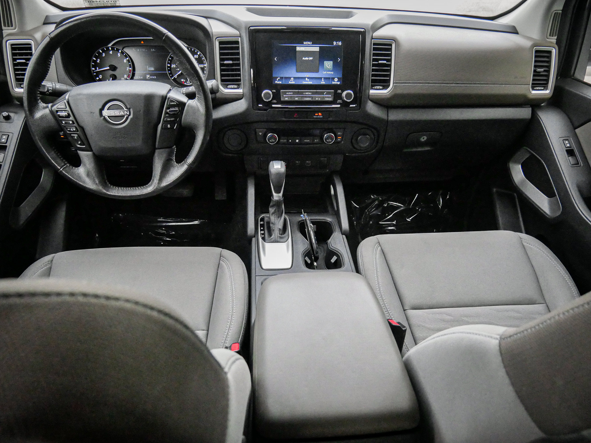 Used 2022 Nissan Frontier SV w/ Technology Package RWD image 27