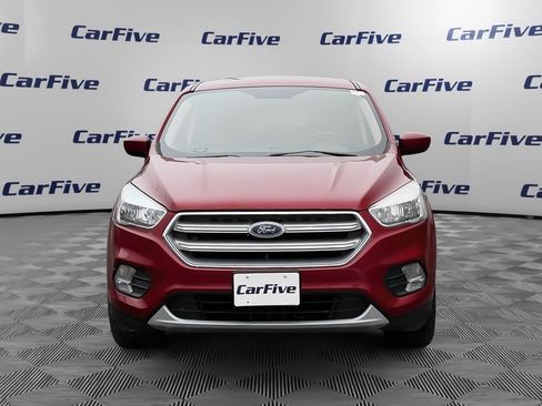 Used 2017 Ford Escape SE w/ SE Cold Weather Package AWD/4WD image 9