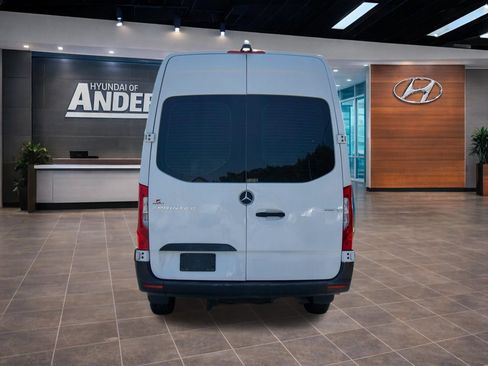 Used 2023 Mercedes-Benz Sprinter 2500 image 10
