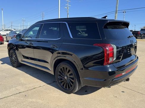 Used 2025 Hyundai Palisade Calligraphy image 4