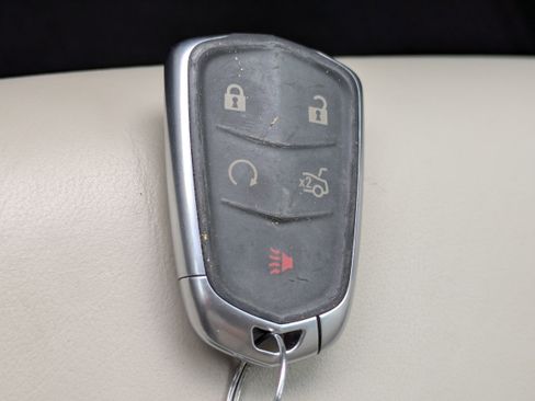 Used 2019 Cadillac XTS Luxury w/ Driver Awareness Package image 32