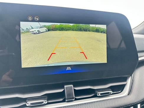 Used 2025 Chevrolet Equinox LT image 17