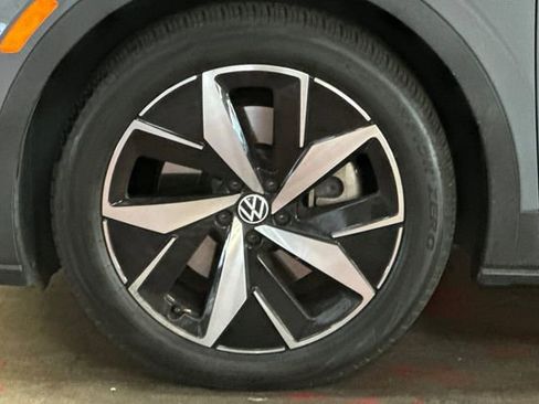 Used 2023 Volkswagen ID.4 Pro S image 35