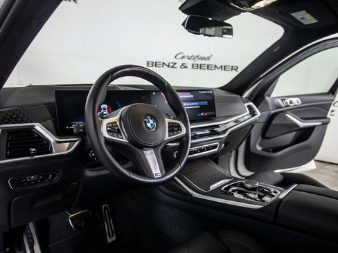 Used 2023 BMW X7 xDrive40i w/ M Sport Package image 22