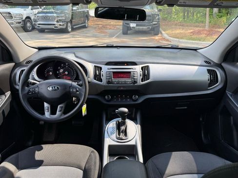 Used 2016 Kia Sportage LX FWD image 32