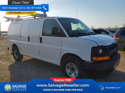 Used 2017 Chevrolet Express 2500 RWD image 5