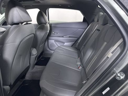 Used 2024 Hyundai Elantra SEL w/ Convenience Package FWD image 26