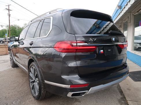 Used 2020 BMW X7 xDrive40i w/ Premium Package AWD/4WD image 7