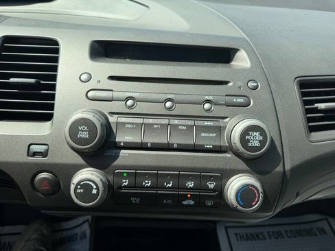 Used 2011 Honda Civic DX-VP image 14
