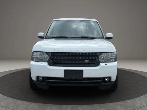 Used 2011 Land Rover Range Rover HSE AWD/4WD image 2