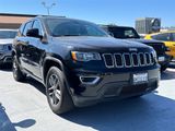 Used 2019 Jeep Grand Cherokee Laredo w/ 18" Wheel & 8.4" Radio Group image 2