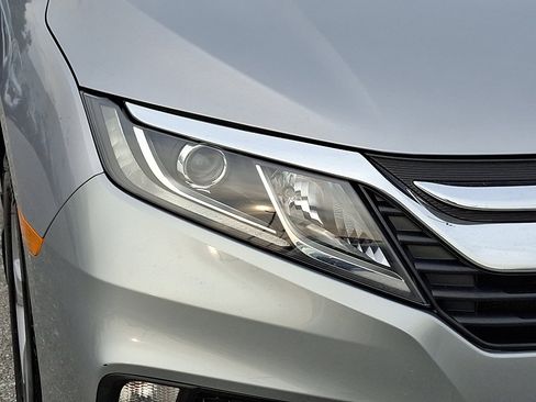 Used 2020 Honda Odyssey EX-L image 9