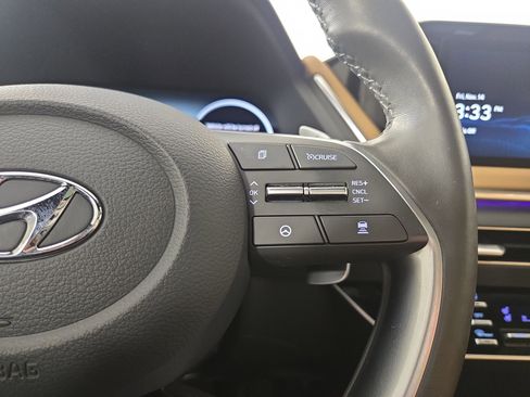 Used 2023 Hyundai Sonata Limited image 17