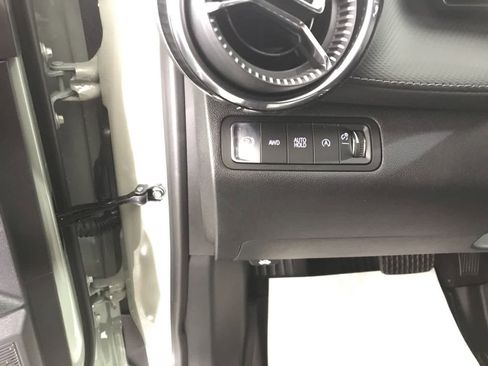 New 2026 Chevrolet Equinox LT w/ Convenience Package II image 28