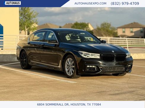 Used 2016 BMW 750i xDrive AWD/4WD image 1