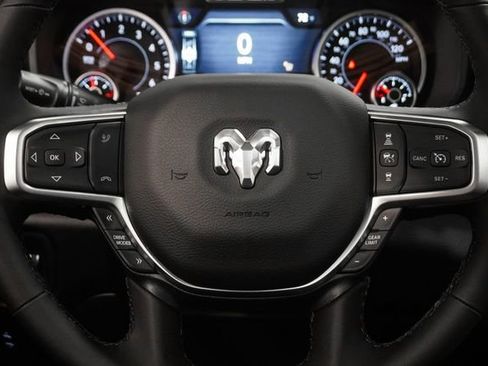 New 2026 RAM 1500 4x4 Crew Cab image 17