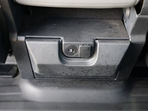 Used 2024 Ford F150 XL image 24