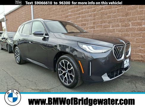 Certified 2025 BMW X3 xDrive30i w/ Convenience Package image 1