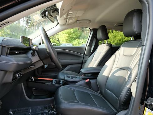 Certified 2025 Ford Mustang Mach-E Premium AWD/4WD image 20