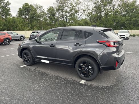 Used 2025 Subaru Crosstrek 2.0i image 4