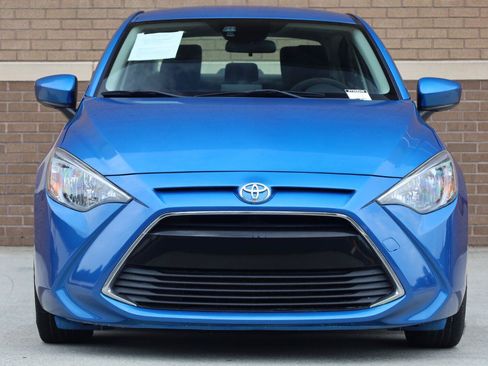 Used 2018 Toyota Yaris iA FWD image 5