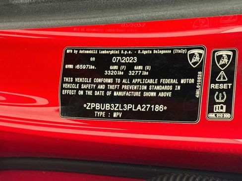 Used 2023 Lamborghini Urus S AWD/4WD image 34