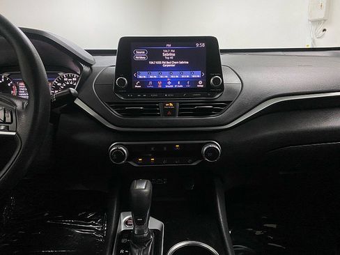 Used 2021 Nissan Altima 2.5 SV image 38