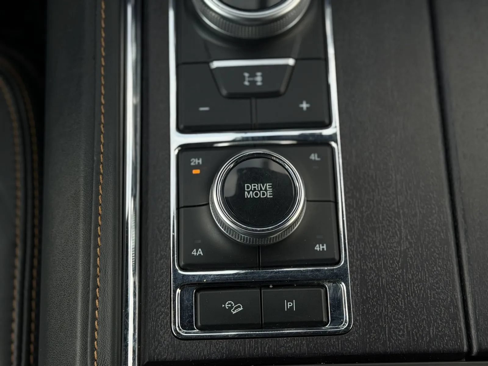 Used 2023 Ford Expedition Max Platinum AWD/4WD image 37