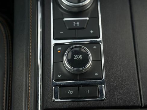 Used 2023 Ford Expedition Max Platinum image 37