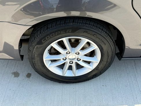 Used 2020 Dodge Grand Caravan SXT FWD image 50