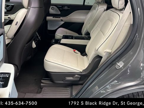 Used 2020 Lincoln Aviator Black Label image 21