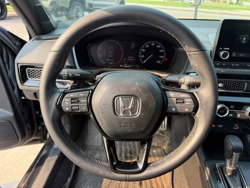 Used 2024 Honda Civic Sport image 18