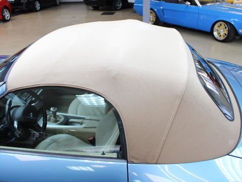 Used 2003 BMW Z4 2.5i RWD image 19