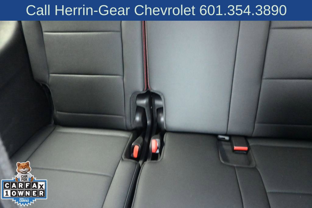 Used 2026 Chevrolet Traverse RS w/ LPO, Floor Liner Package FWD image 17