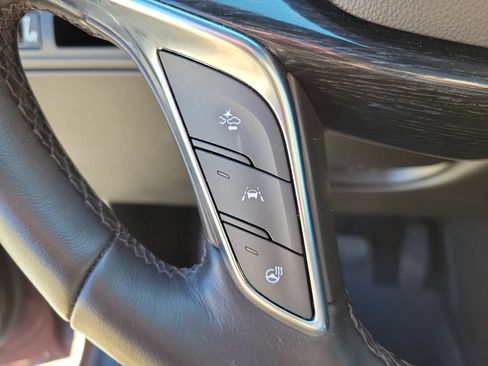 Certified 2022 Cadillac XT5 Premium Luxury w/ LPO, Floor Liner Package FWD image 24