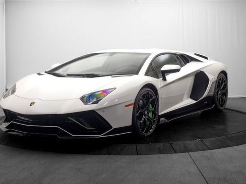 Used 2022 Lamborghini Aventador LP 780-4 Ultimae AWD/4WD image 8