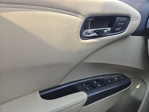 Used 2016 Acura RDX AWD image 21