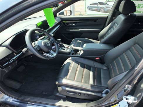 Used 2023 Honda CR-V Sport Touring image 7