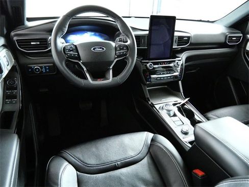 Certified 2023 Ford Explorer ST w/ Equipment Group 401A image 4