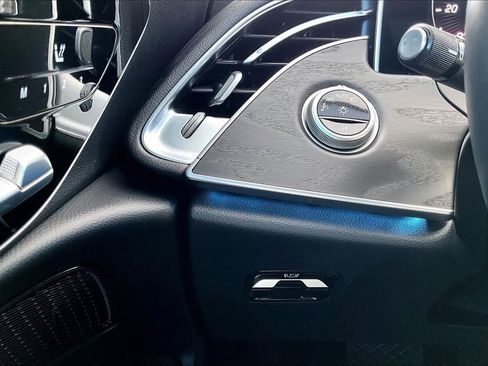 Certified 2025 Mercedes-Benz E 350 Sedan image 36