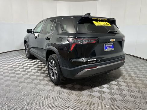 Used 2026 Chevrolet Equinox LT AWD/4WD image 6