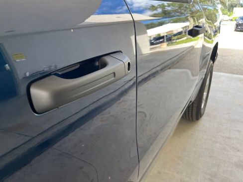 New 2023 RAM 1500 Big Horn image 13