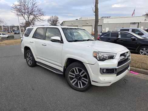 Used 2016 Toyota 4Runner Limited image 2