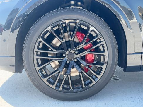 New 2026 Audi SQ8 Premium Plus image 12