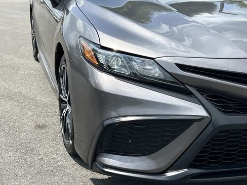 Used 2023 Toyota Camry SE FWD image 10