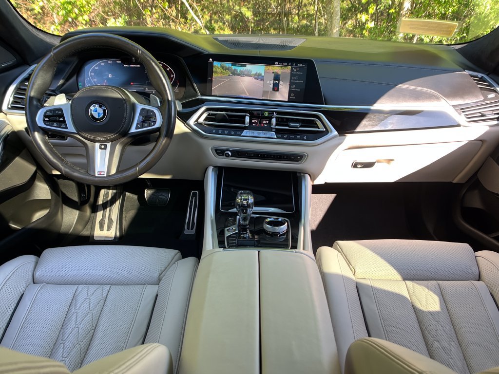Used 2021 BMW X6 M50i w/ Executive Package AWD/4WD image 13